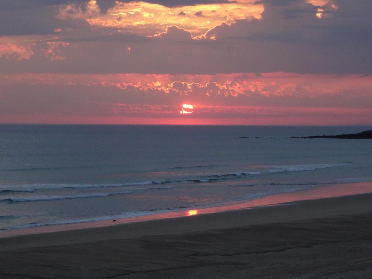 Gite "Rose Des Sables" - 800M De La Plage De Surtainville, Proche Commerces - Piscine En Juillet Et Aout Værelse billede