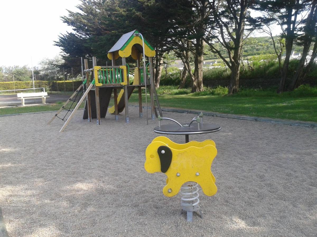 Gite "Rose Des Sables" - 800M De La Plage De Surtainville, Proche Commerces - Piscine En Juillet Et Aout Værelse billede