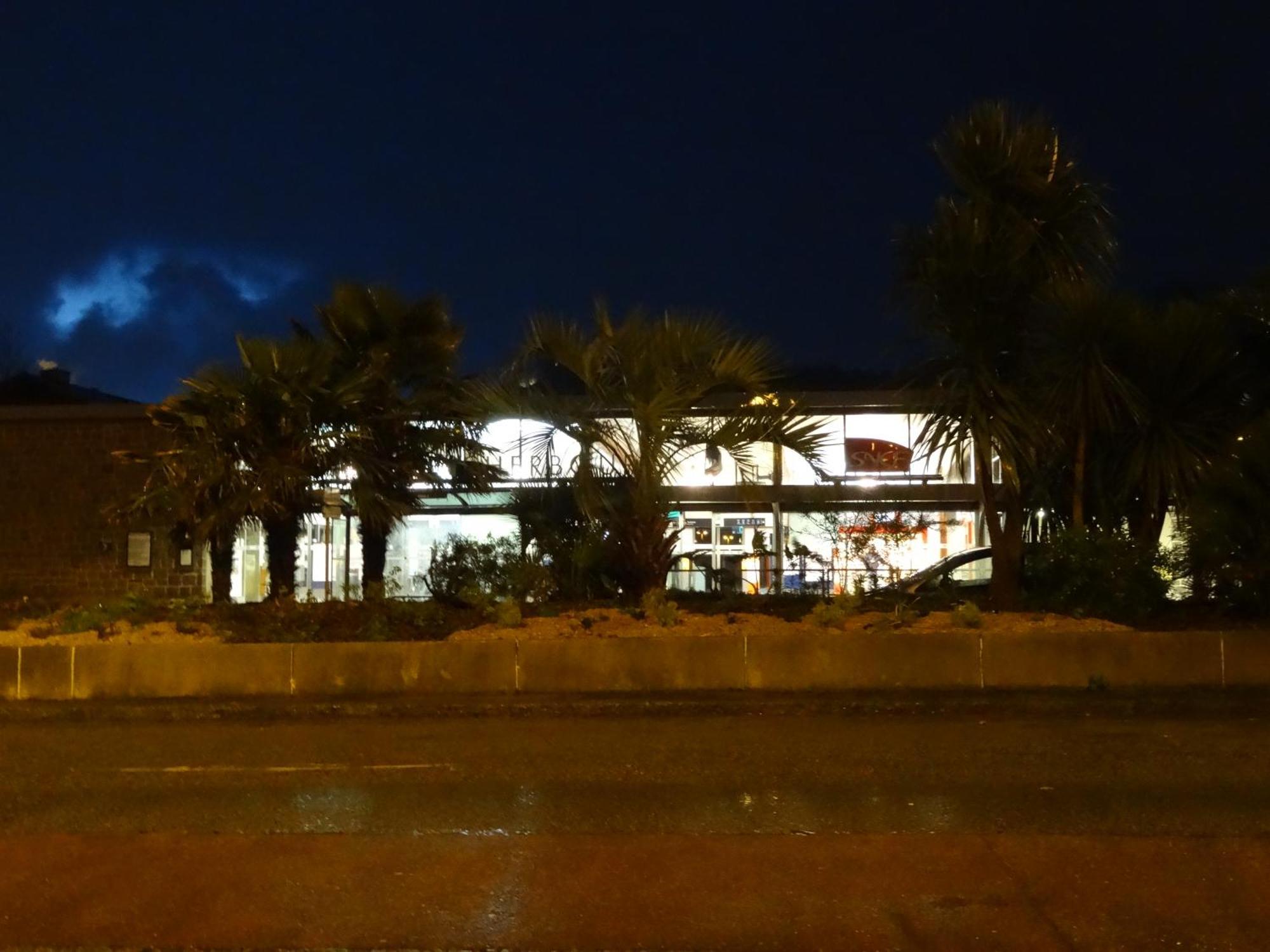 Gite "Rose Des Sables" - 800M De La Plage De Surtainville, Proche Commerces - Piscine En Juillet Et Aout Eksteriør billede